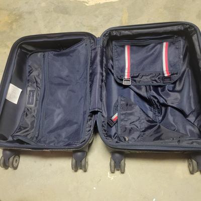 Tommy Hilfiger Luggage, Luggage Scale and More (WS-DW)