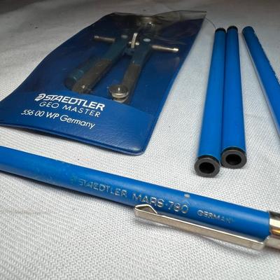 Vintage Wood Guillotines & More Office Accessories (UO-RG)