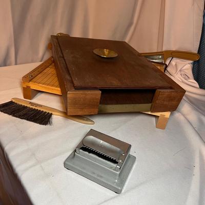 Vintage Wood Guillotines & More Office Accessories (UO-RG)