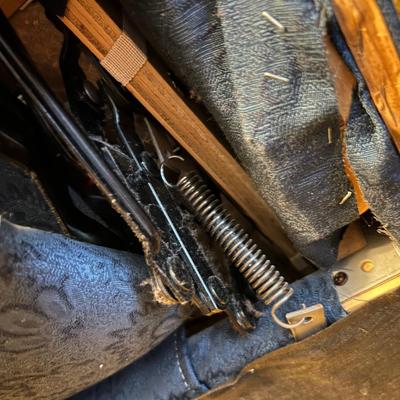 Wing Back Recline by Action Lane & Drop Leaf Small Side Table (UO-RG)