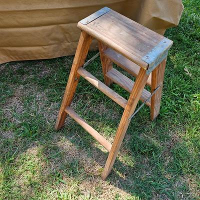 Small Step Ladders/Stools + Rolling Dollies (OB2-JS)