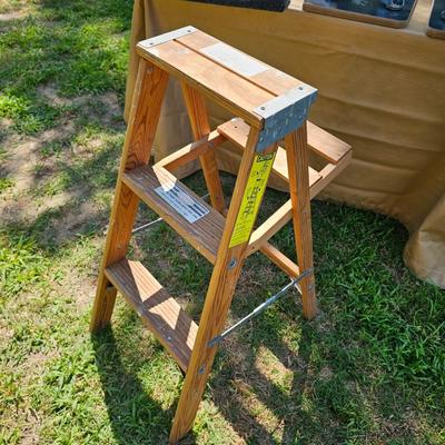 Small Step Ladders/Stools + Rolling Dollies (OB2-JS)