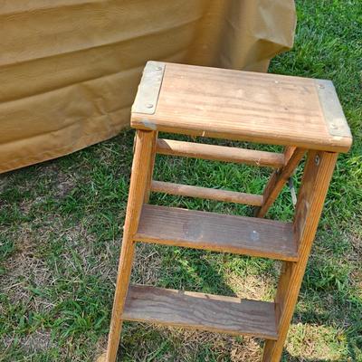 Small Step Ladders/Stools + Rolling Dollies (OB2-JS)