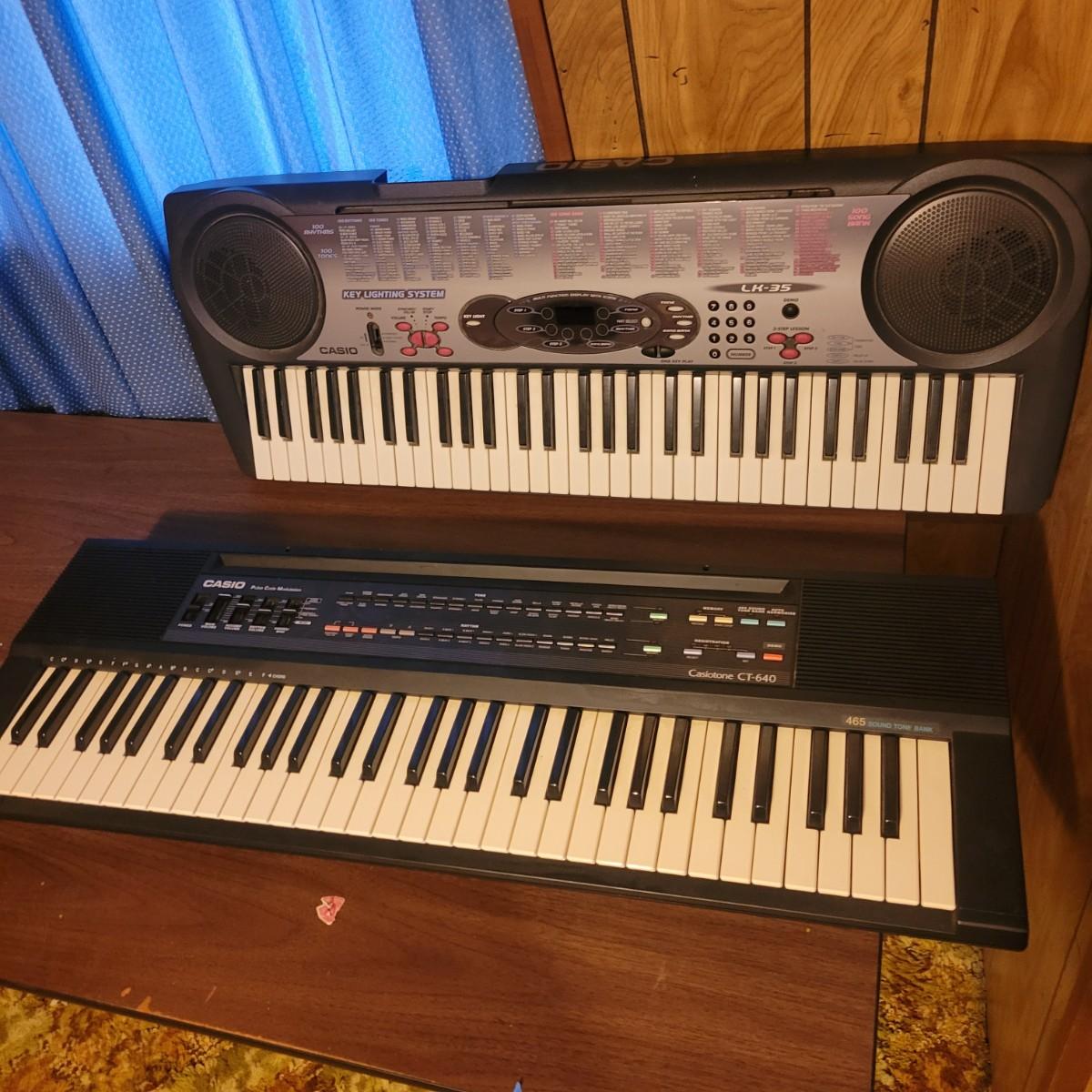 Casio LK-35 lighting keyboard: demo and review. Same same