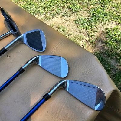 Set of Burke Lady Diana Golf Clubs, Bag & Accessories (OB2-JS)