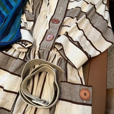 2 1970s Dresses
