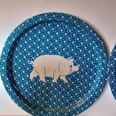 Kitchen Pig metal trays, Dish cloths, Pig corn holders and pig utensils