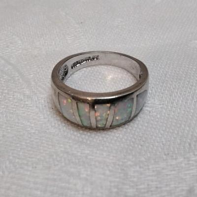 Vintage  Opal 925 Ring Size 7