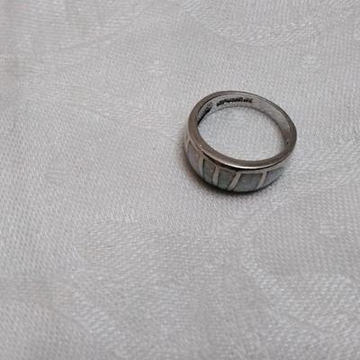 Vintage  Opal 925 Ring Size 7