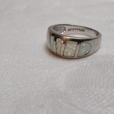Vintage  Opal 925 Ring Size 7