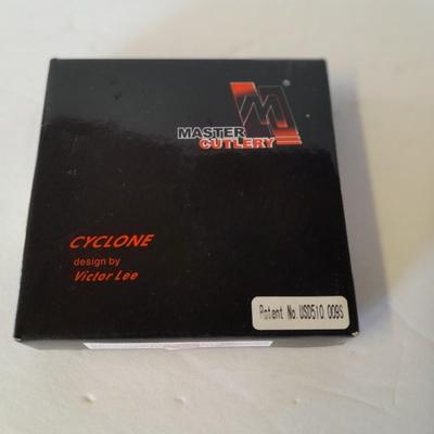 Master Cutlery Cyclone knife designed by Vitor Lee New in Box
