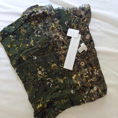 Chicoâ€™s, Calvin Klein & More Silk Scarves Inc. NWT (PC-BBL)