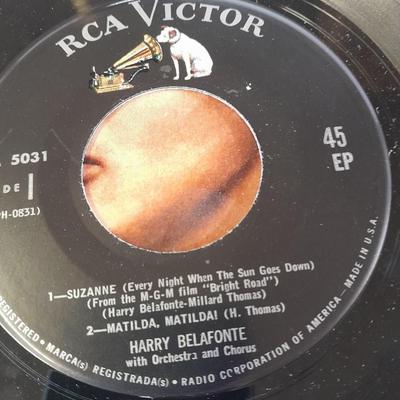 45 LP Records Beach Boys, Jody Davis, Johnny Cash, Harry Belafonte, and many more