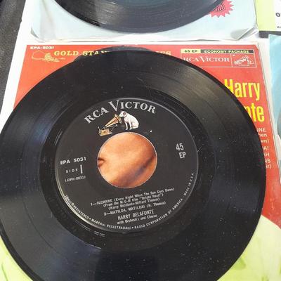 45 LP Records Beach Boys, Jody Davis, Johnny Cash, Harry Belafonte, and many more