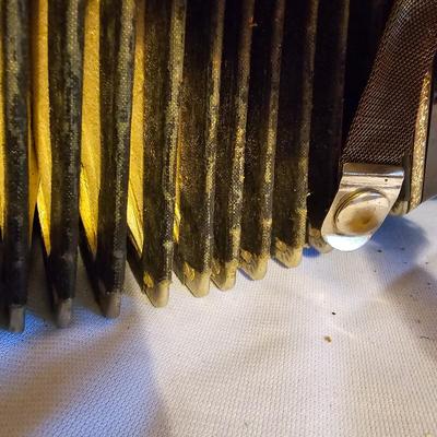 Wurlitzer Deluxe Accordion  + Case  (UO-JS)