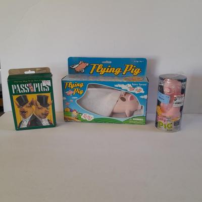 Collectible Pig games with When pig's fly, flying pig