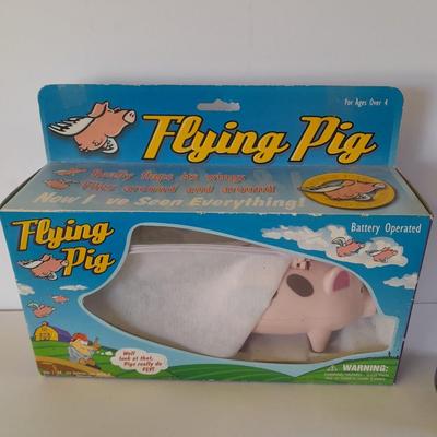 Collectible Pig games with When pig's fly, flying pig