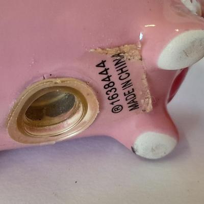 Kitchen Pigs, Chef with wooden utensils, salt & pepper shakers, House Of Lloyd