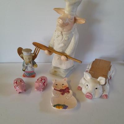 Kitchen Pigs, Chef with wooden utensils, salt & pepper shakers, House Of Lloyd