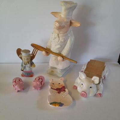 Kitchen Pigs, Chef with wooden utensils, salt & pepper shakers, House Of Lloyd