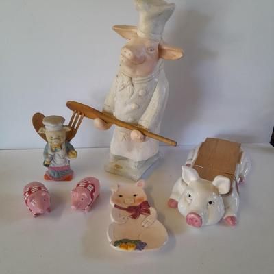 Kitchen Pigs, Chef with wooden utensils, salt & pepper shakers, House Of Lloyd