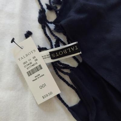 Large Casual Scarves Inc. Chicoâ€™s, Peruvian Connection & More (PC-BBL)