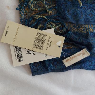 Large Casual Scarves Inc. Chicoâ€™s, Peruvian Connection & More (PC-BBL)