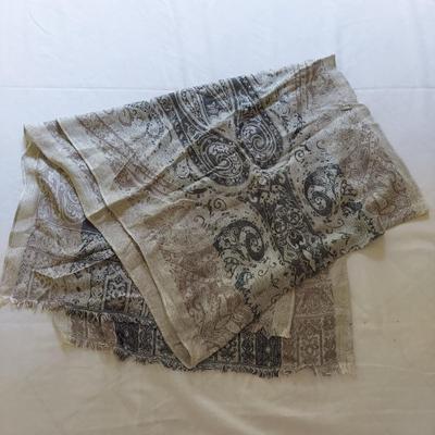 Large Casual Scarves Inc. Chicoâ€™s, Peruvian Connection & More (PC-BBL)