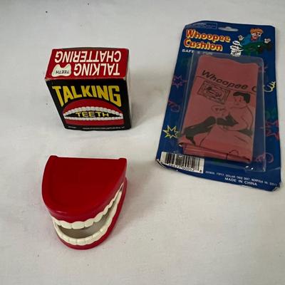 Clown Costumes, Decor & More (UB-RG)