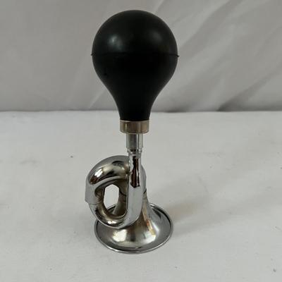 Clown Costumes, Decor & More (UB-RG)