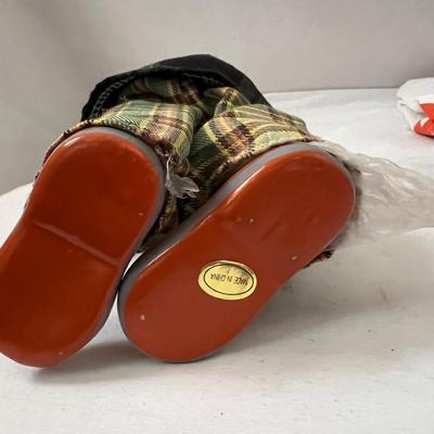 Clown Costumes, Decor & More (UB-RG)