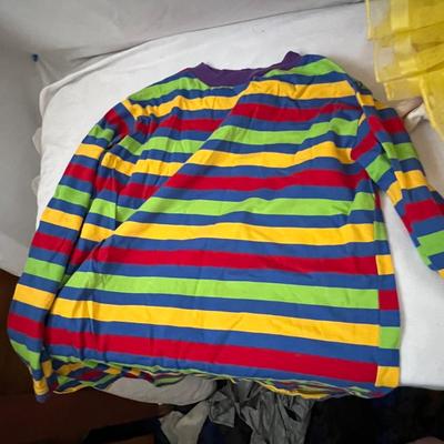 Clown Costumes, Decor & More (UB-RG)