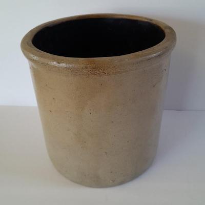 Antique, salt glazed 8" tall pottery Crock