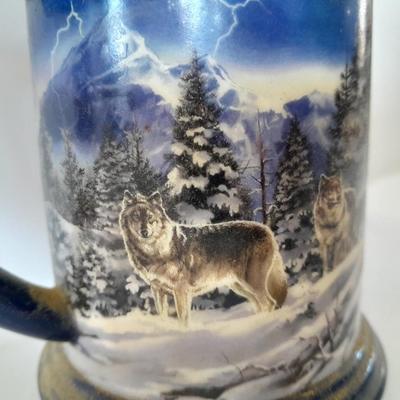 The call of the North Collector's tankard stein International Wolf Center