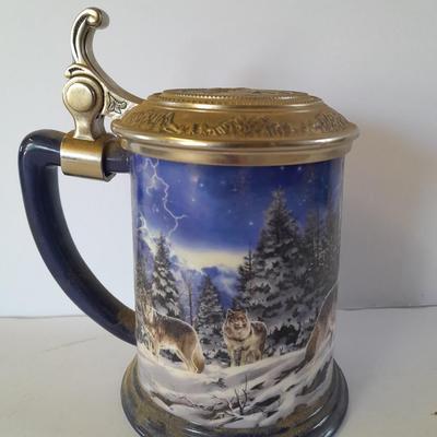 The call of the North Collector's tankard stein International Wolf Center