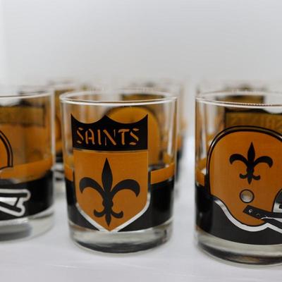 Set of Nine Vintage New Orleans Saints Glasses (9)