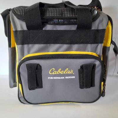 Cabela's soft sided tackle box with organizers