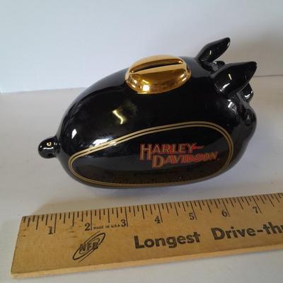 Harley Davidson Hog's - Harley Hog Piggy bank and Harley Hog salt & pepper shakers