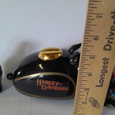 Harley Davidson Hog's - Harley Hog Piggy bank and Harley Hog salt & pepper shakers