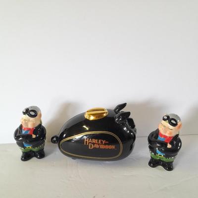 Harley Davidson Hog's - Harley Hog Piggy bank and Harley Hog salt & pepper shakers