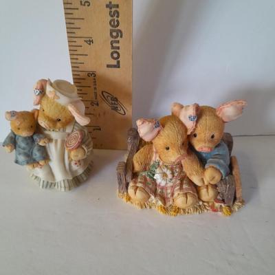 This Little Piggy - Numbered Little Pig Figures Pic Collectible miniatures
