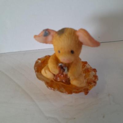 This Little Piggy & Enesco - Little Pig Figures Pig Collectible miniatures