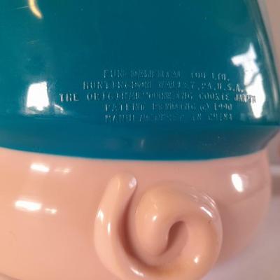 Talking plastic Pig cookie jar no more pigging out pig, and a pig tea pot