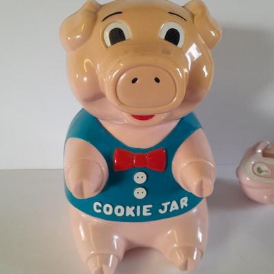 Talking plastic Pig cookie jar no more pigging out pig, and a pig tea pot