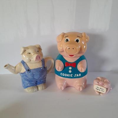 Talking plastic Pig cookie jar no more pigging out pig, and a pig tea pot