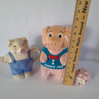 Talking plastic Pig cookie jar no more pigging out pig, and a pig tea pot