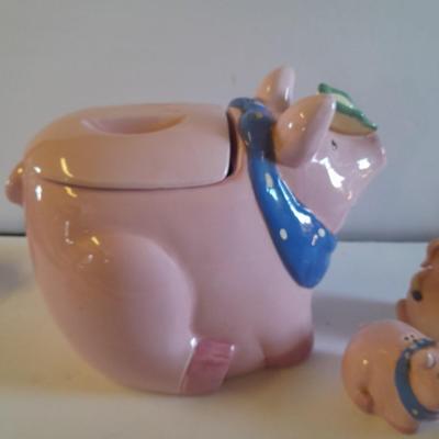 Coco Dowley Pig cookie jar with Pig salt & pepper shakers