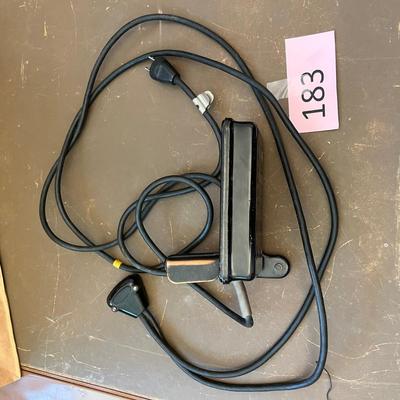 Sewing machine foot tredle