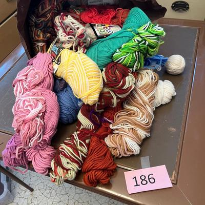 Loose yarn
