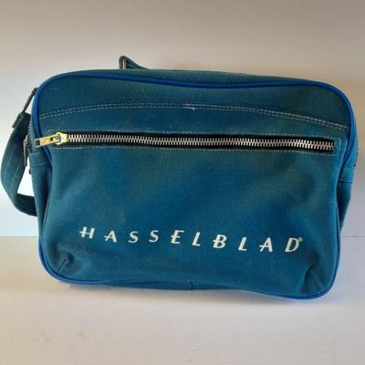 Vintage Hasselblad Retro blue shoulder bag. Rugged, durable canvas travel bag Made in Sweden